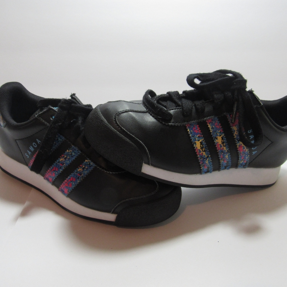 Adidas somao sample